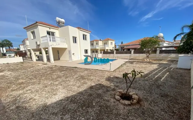 Three Bedroom Villa in Ayia Thekla Area